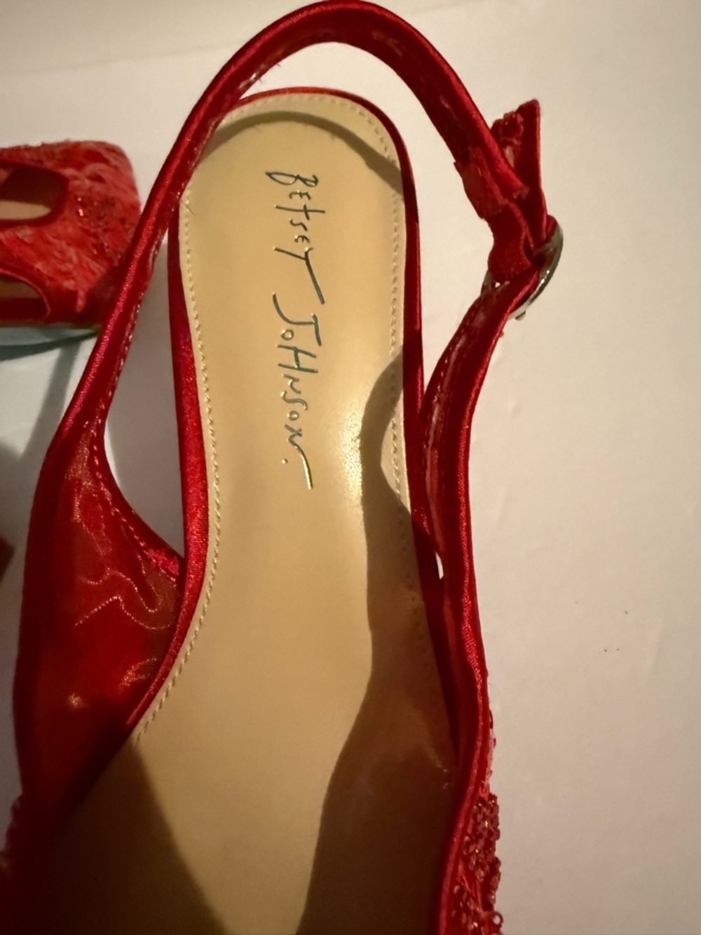 Betsey Johnson Red Embroidered Slingback Block Heel - Picture 11 of 11